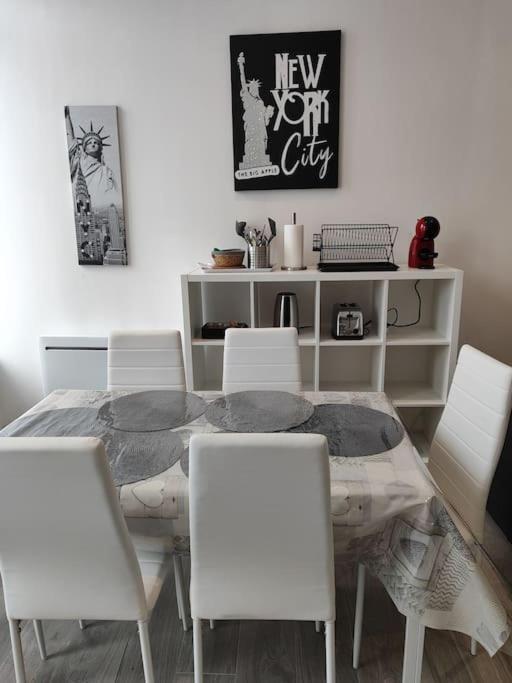 Grand Volume Calme Centre-Ville Tan1 Cambrai Dış mekan fotoğraf